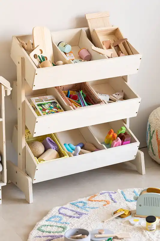 Esclusivo Mobile organizzatore di giocattoli in legno di pino Yerai Kids