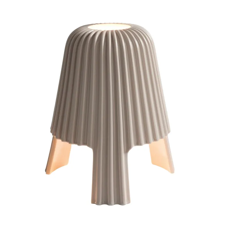 Bosa lampada da tavolo Silk Vendita Finale