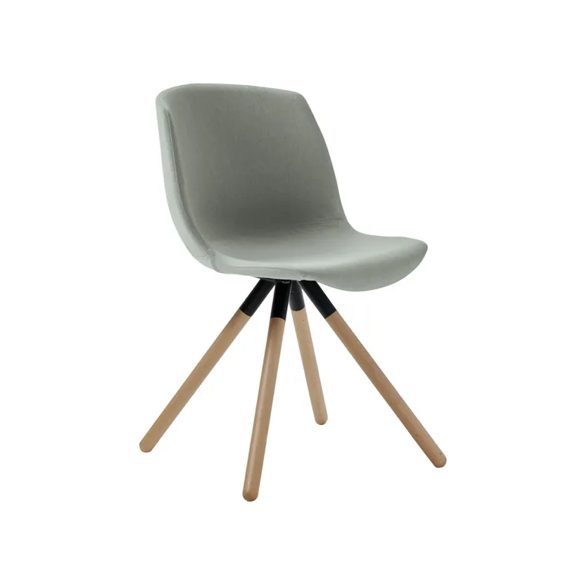 BBB Italia Poltrona Cocoon con base 4 gambe in legno Soddisfatti O Rimborsati