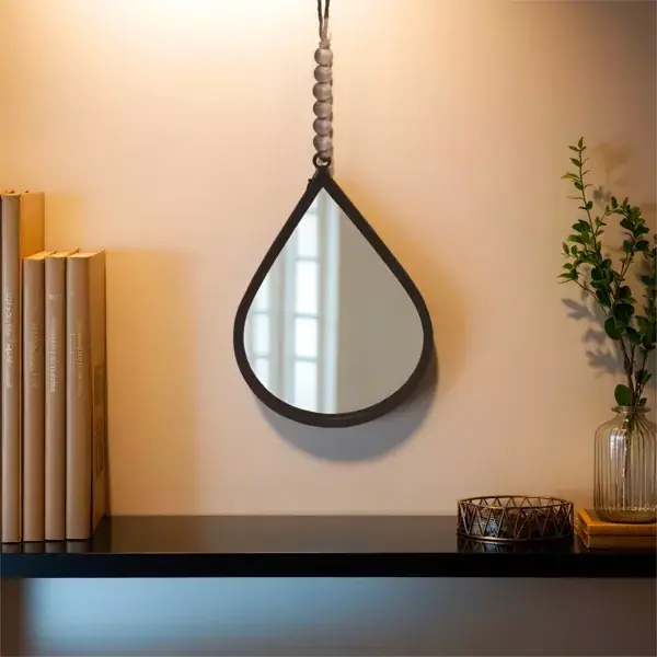 Prezzo Ridotto Specchio da parete in metallo (Alt 37 cm) Goccia d'acqua Nero
