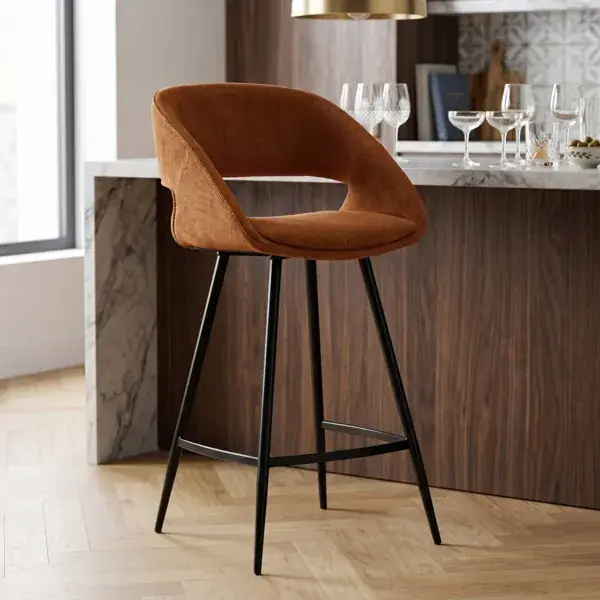 Promozione Set di 2 sedie per isola centrale con schienale in velluto a coste (Altezza seduta 68cm) Kosmo Cognac