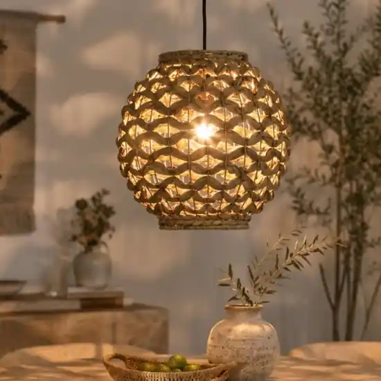 Lampadario per sala da pranzo sfera di rattan e giacinto essiccato Spedito Oggi