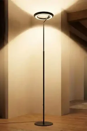 Piantana nera design moderna led 21w 2700k dimmerabile Ordina Subito