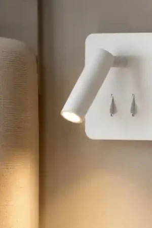 Applique quadrato bianco 2 luci per comodino camera da letto 9w 3000k Prezzo Conveniente