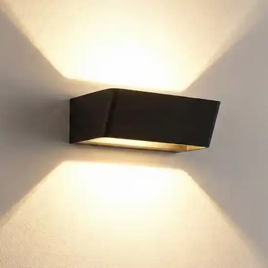 Offerta Applique nero led 15w 3000k design moderna luce biemissione