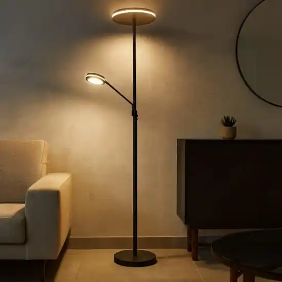 Offerta Lampo Piantana moderna a due luci led cct da 2700k a 4000k orientabile