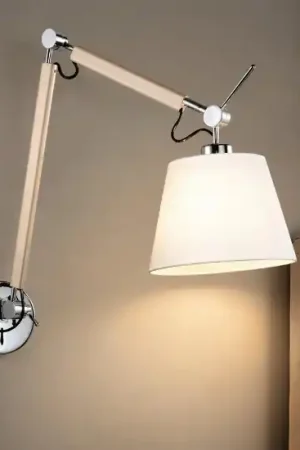 Applique per comodino camera da letto braccio orientabile fp Ultime Pezzi