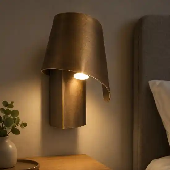Subito Disponibile Applique per camera da letto moderna bronzo orientabile 3w 3000k