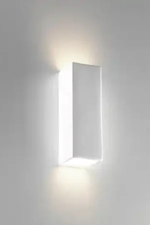 A Buon Prezzo Applique in gesso bianco parallelepipedo