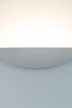 A Buon Prezzo Applique in gesso ceramica bianco mezzaluna